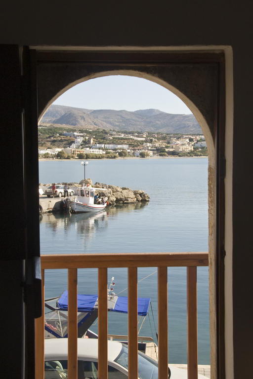 Τhe White Houses Makrýgialos Kamer foto