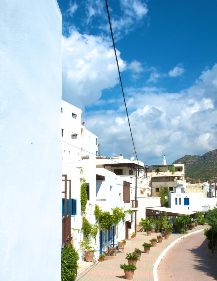 Τhe White Houses Makrýgialos Buitenkant foto